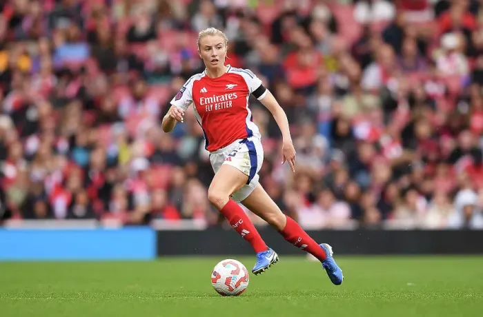 Framed Print : Arsenal v Chelsea - Barclays Women's Super League