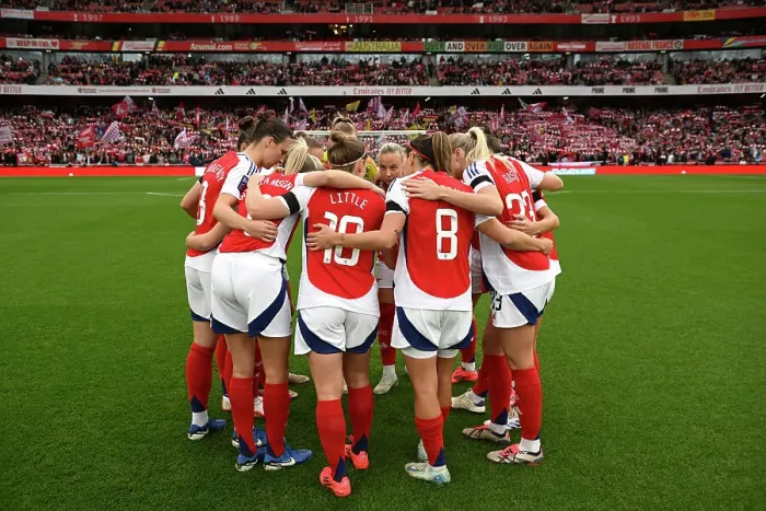 Framed Print : Arsenal v Chelsea - Barclays Women's Super League Framed Print : Arsenal v Chelsea - Barclays Women's Super League