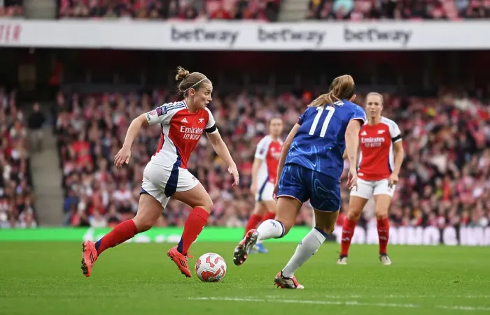 Framed Print : Arsenal v Chelsea - Barclays Women's Super League Framed Print : Arsenal v Chelsea - Barclays Women's Super League