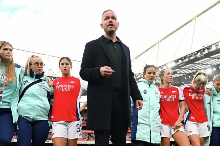 Framed Print : Arsenal v Chelsea - Barclays Women's Super League Framed Print : Arsenal v Chelsea - Barclays Women's Super League