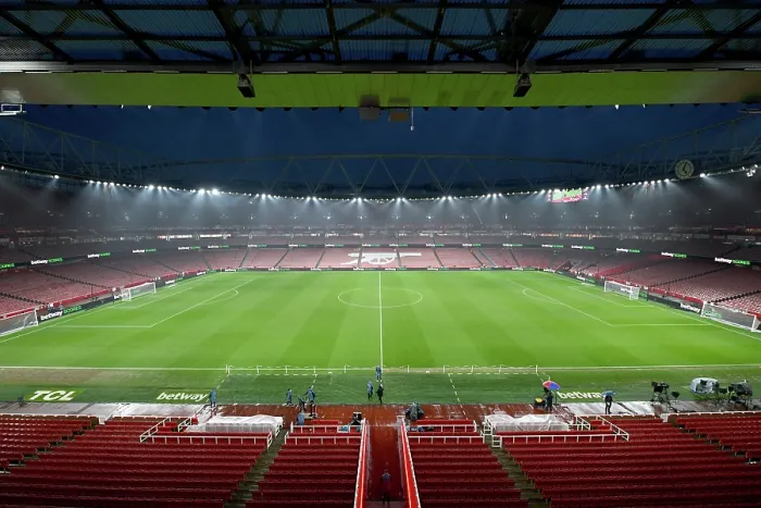 Framed Print : Arsenal v Chelsea - Carabao Cup Semi Final Second Leg