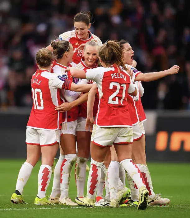 Framed Print : Arsenal v Chelsea - FA Women's Continental Tyres League Cup Final