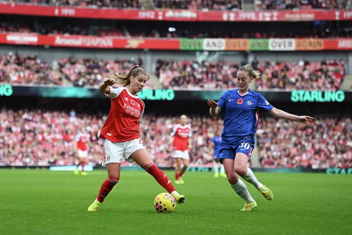 Framed Print : Arsenal v Chelsea FC - Barclays Women's Super League Arsenal v Chelsea FC - Barclays Women's Super League Framed Print : Arsenal v Chelsea FC - Barclays Women's Super League Arsenal v Chelsea FC - Barclays Women's Super League