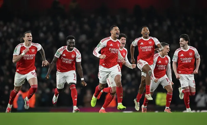 Framed Print : Arsenal v Crystal Palace - Carabao Cup Quarter Final