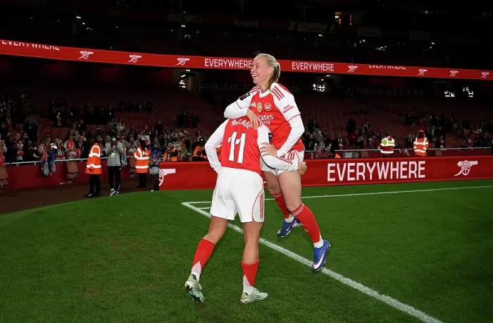 Framed Print : Arsenal v Everton - Barclays Women's Super League Arsenal v Everton - Barclays Women's Super League Framed Print : Arsenal v Everton - Barclays Women's Super League Arsenal v Everton - Barclays Women's Super League