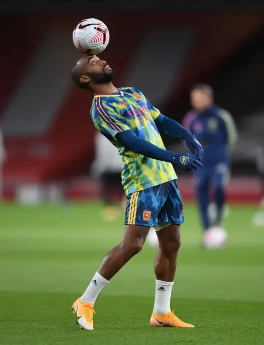 Framed Print : Arsenal v Leicester City: Alexandre Lacazette Prepares for Premier League Showdown at Empty Emirates Stadium (2020-21) Framed Print : Arsenal v Leicester City: Alexandre Lacazette Prepares for Premier League Showdown at Empty Emirates Stadium (2020-21)