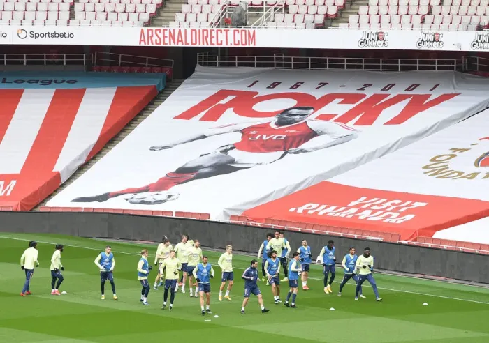 Framed Print : Arsenal v Liverpool: Premier League Training, Emirates Stadium (Behind Closed Doors, April 2021) Framed Print : Arsenal v Liverpool: Premier League Training, Emirates Stadium (Behind Closed Doors, April 2021)