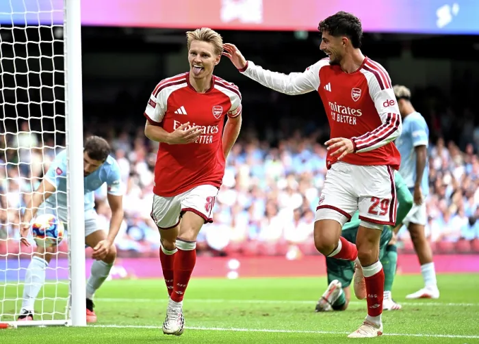 Framed Print : Arsenal v Manchester City - 2026 FA Community Shield