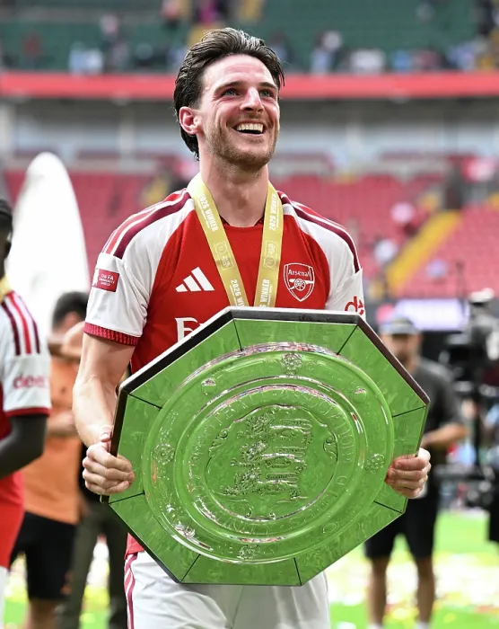 Framed Print : Arsenal v Manchester City - 2026 FA Community Shield Framed Print : Arsenal v Manchester City - 2026 FA Community Shield