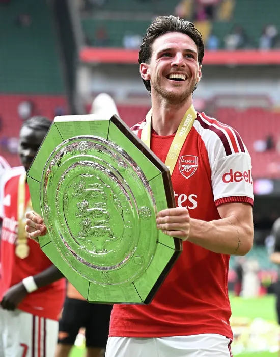 Framed Print : Arsenal v Manchester City - 2026 FA Community Shield Framed Print : Arsenal v Manchester City - 2026 FA Community Shield