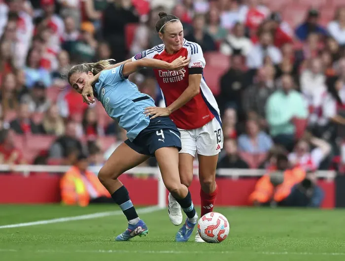 Framed Print : Arsenal v Manchester City - Barclays Women's Super League