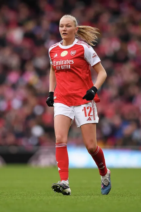 Framed Print : Arsenal v Manchester City - Barclays Women's Super League Arsenal v Manchester City - Barclays Women's Super League Framed Print : Arsenal v Manchester City - Barclays Women's Super League Arsenal v Manchester City - Barclays Women's Super League