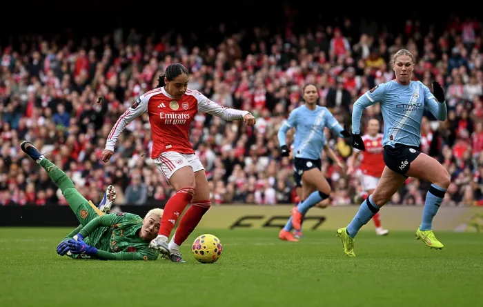 Framed Print : Arsenal v Manchester City - Barclays Women's Super League Arsenal v Manchester City - Barclays Women's Super League Framed Print : Arsenal v Manchester City - Barclays Women's Super League Arsenal v Manchester City - Barclays Women's Super League
