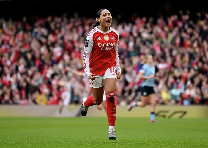 Framed Print : Arsenal v Manchester City - Barclays Women's Super League Arsenal v Manchester City - Barclays Women's Super League Framed Print : Arsenal v Manchester City - Barclays Women's Super League Arsenal v Manchester City - Barclays Women's Super League