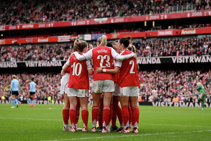 Framed Print : Arsenal v Manchester City - Barclays Women's Super League Arsenal v Manchester City - Barclays Women's Super League Framed Print : Arsenal v Manchester City - Barclays Women's Super League Arsenal v Manchester City - Barclays Women's Super League