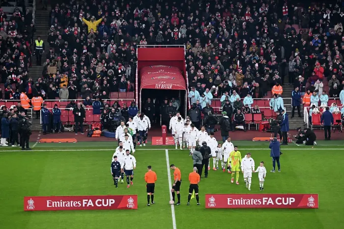 Framed Print : Arsenal v Manchester United - Emirates FA Cup Third Round
