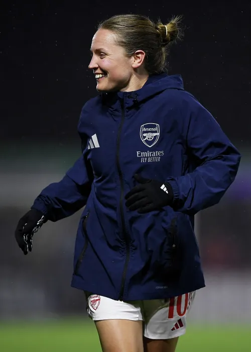 Framed Print : Arsenal v Manchester United - Subway Women's League Cup Semi Final Arsenal v Manchester United - Subway Women's League Cup Semi Final
