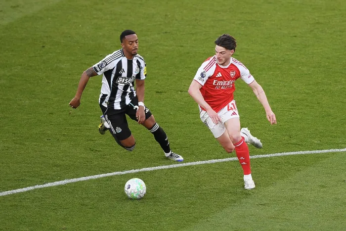 Framed Print : Arsenal v Newcastle United - Premier League Framed Print : Arsenal v Newcastle United - Premier League