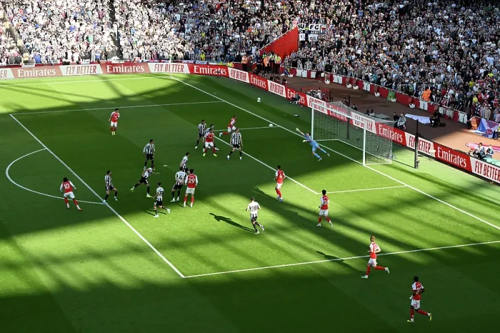 Framed Print : Arsenal v Newcastle United - Premier League Framed Print : Arsenal v Newcastle United - Premier League