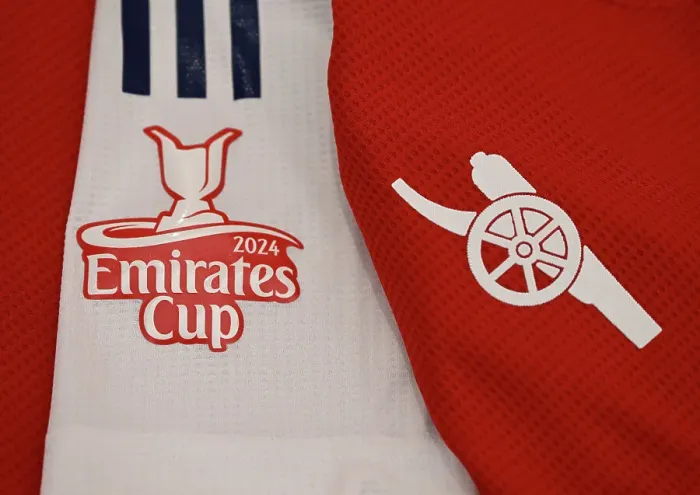 Framed Print : Arsenal v Olympique Lyonnais - Pre-Season Friendly Framed Print : Arsenal v Olympique Lyonnais - Pre-Season Friendly