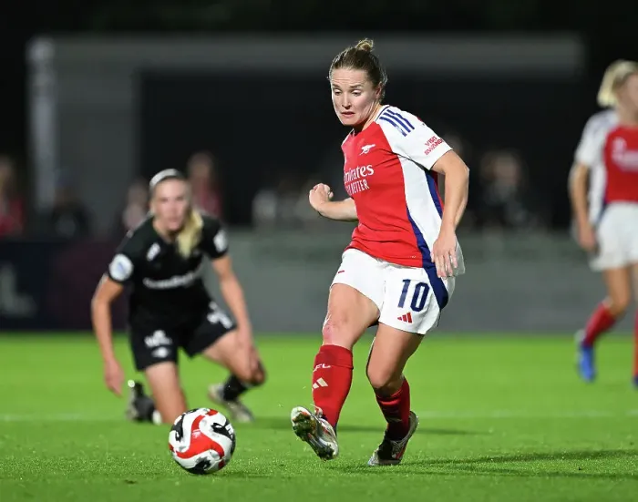 Framed Print : Arsenal v Rosenborg: UEFA Women's Champions League First Round Mini-Tournament Final Framed Print : Arsenal v Rosenborg: UEFA Women's Champions League First Round Mini-Tournament Final