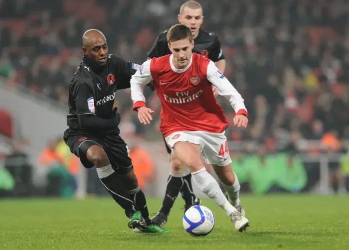 Framed Print : Arsenal v Sunderland 2010-11
