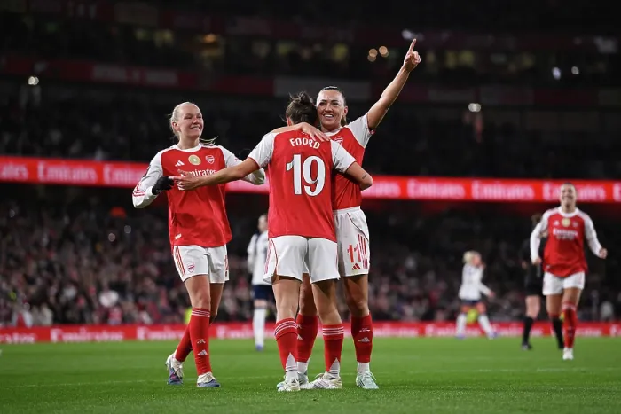 Framed Print : Arsenal v Tottenham Hotspur - Barclays Women's Super League Arsenal v Tottenham Hotspur - Barclays Women's Super League