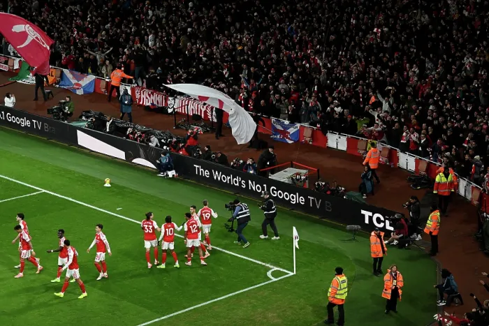 Framed Print : Arsenal v Tottenham Hotspur - Premier League