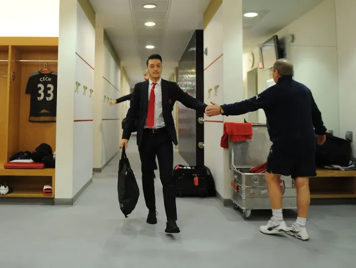 Framed Print : Arsenal: Vic Akers and Mesut Ozil Prepare for Arsenal vs. Chelsea (2015-16)