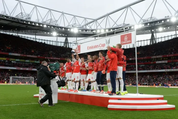 Framed Print : Arsenal Victory: Emirates Cup Triumph over VfL Wolfsburg (2015 / 16)