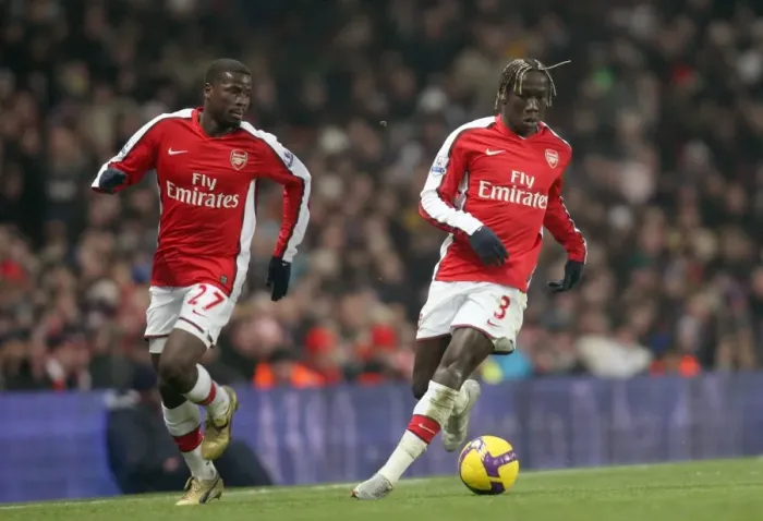 Framed Print : Arsenal Victory: Sagna and Eboue Celebrate 1:0 Win Over Bolton Wanderers, Barclays Premier League, Emirates Stadium (January 10, 2009)