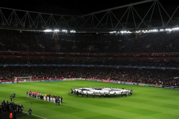 Framed Print : Arsenal vs AC Milan - UEFA Champions League Showdown, Emirates Stadium, 2012
