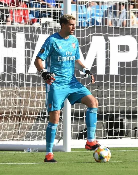 Framed Print : Arsenal vs. ACF Fiorentina: Emi Martinez in Action at the 2019 International Champions Cup, Charlotte
