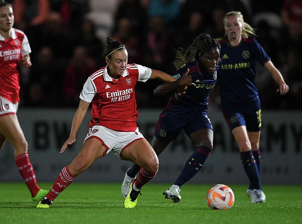 Arsenal vs Ajax: Caitlin Foord vs Liza van der Most - UEFA Women's Champions League Clash