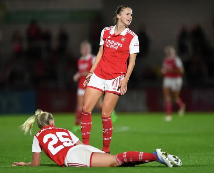 Framed Print : Arsenal vs Ajax: Vivianne Miedema in Action - UEFA Women's Champions League Qualifier Framed Print : Arsenal vs Ajax: Vivianne Miedema in Action - UEFA Women's Champions League Qualifier