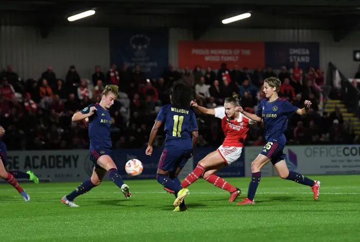 Framed Print : Arsenal vs Ajax: Vivianne Miedema Faces Off in UEFA Women's Champions League Qualifier Framed Print : Arsenal vs Ajax: Vivianne Miedema Faces Off in UEFA Women's Champions League Qualifier