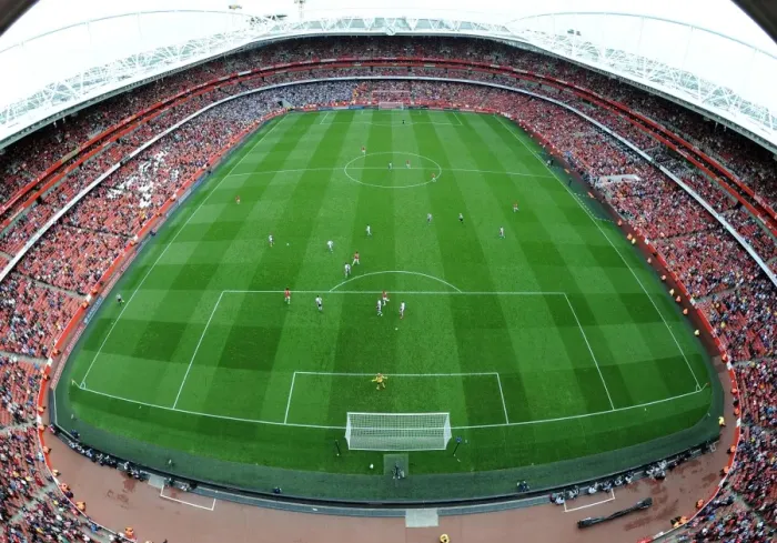 Framed Print : Arsenal vs Aston Villa: 2013-14 Premier League Clash at Emirates Stadium