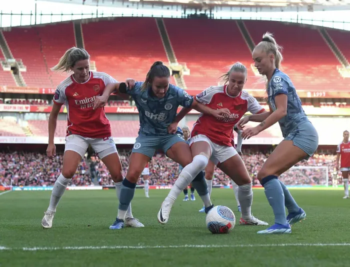 Framed Print : Arsenal vs Aston Villa: Barclays Women's Super League Clash at Emirates Stadium