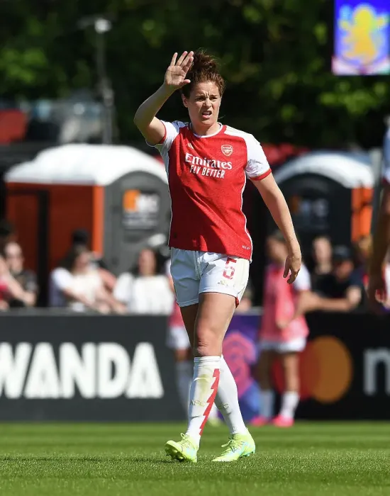 Framed Print : Arsenal vs. Aston Villa: FA Women's Super League Showdown - Jennifer Beattie in Action Framed Print : Arsenal vs. Aston Villa: FA Women's Super League Showdown - Jennifer Beattie in Action