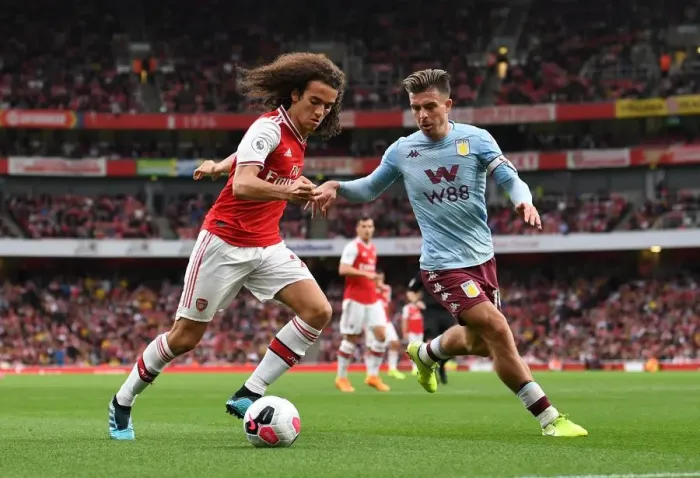 Framed Print : Arsenal vs Aston Villa: Matteo Guendouzi vs Jack Grealish Battle in the Premier League