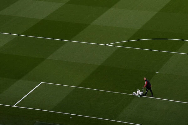 Arsenal vs Aston Villa: Pre-Match Pitch Preparations at Emirates Stadium (2021-22)