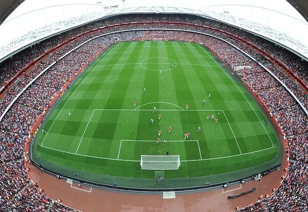 Arsenal vs Aston Villa: Premier League 2013-14 at Emirates Stadium