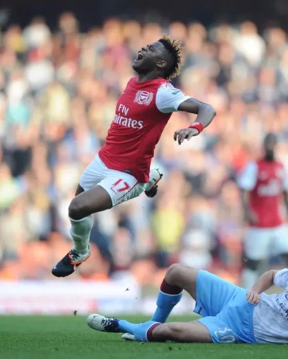 Framed Print : Arsenal vs Aston Villa: Premier League Showdown at Emirates Stadium (2011-12)