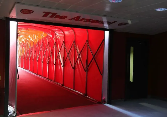 Framed Print : Arsenal vs Aston Villa: Premier League Showdown at The Emirates Tunnel (2015-16) Framed Print : Arsenal vs Aston Villa: Premier League Showdown at The Emirates Tunnel (2015-16)