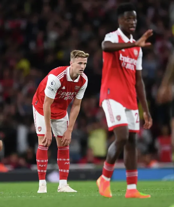 Framed Print : Arsenal vs Aston Villa: Rob Holding in Action at Emirates Stadium (2022-23 Premier League) Framed Print : Arsenal vs Aston Villa: Rob Holding in Action at Emirates Stadium (2022-23 Premier League)