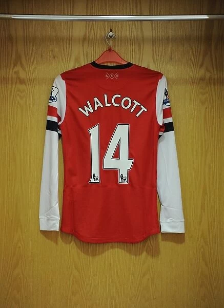 Arsenal vs Aston Villa: Theo Walcott's Jersey at Emirates Stadium (2012-13)