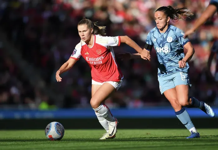 Framed Print : Arsenal vs Aston Villa: Women's Super League Clash at Emirates Stadium (2023-24) Framed Print : Arsenal vs Aston Villa: Women's Super League Clash at Emirates Stadium (2023-24)
