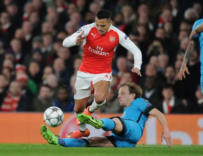 Framed Print : Arsenal vs Barcelona: Sanchez Tripped by Rakitic in Champions League Showdown Framed Print : Arsenal vs Barcelona: Sanchez Tripped by Rakitic in Champions League Showdown