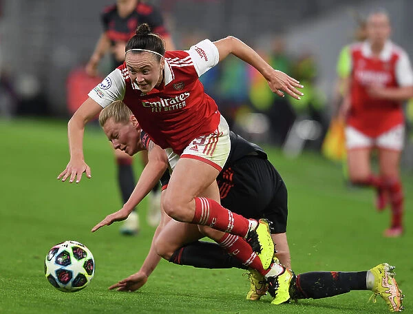 Arsenal vs. Bayern Munich: A Battle in the UEFA Women's Champions League Quarterfinals