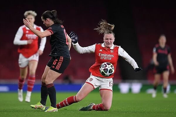 Arsenal vs Bayern Munich: A Battle in the Women's Champions League Quarter-Finals